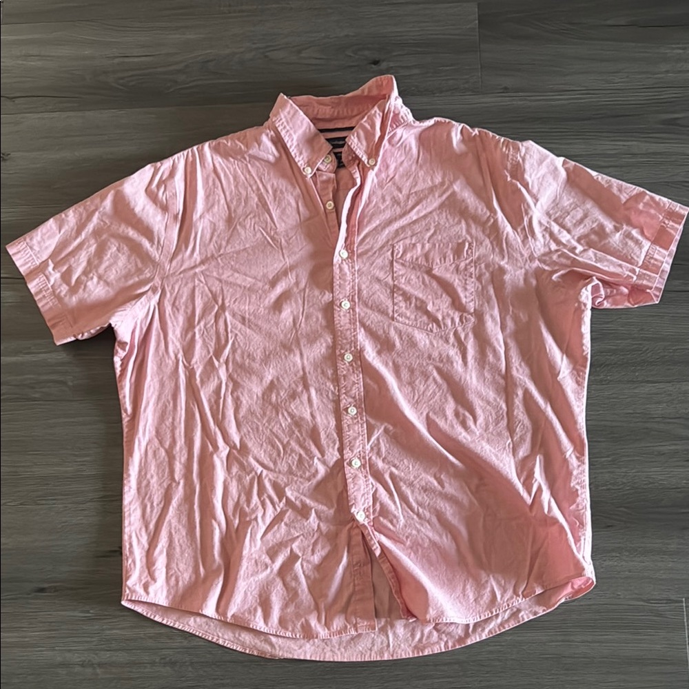 Casual Pink Button Down Shirt with Short Sleeves